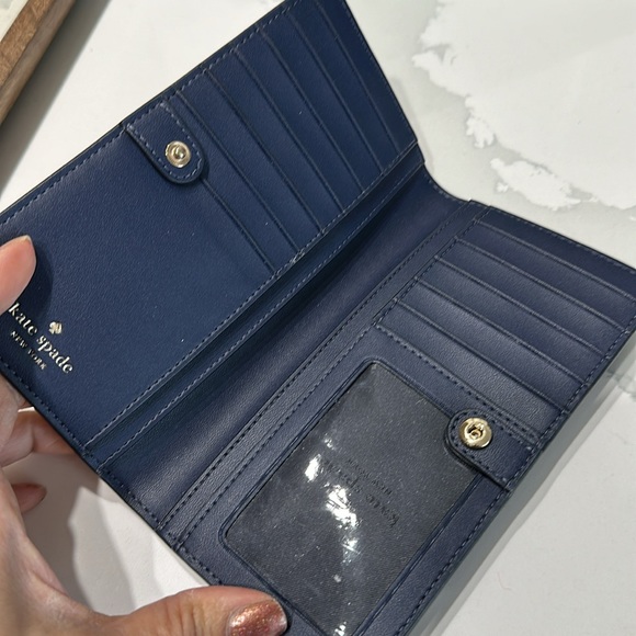 Kate spade ♠️ Winter Wonders Large Slim Bifold Wallet - Picture 4 of 4